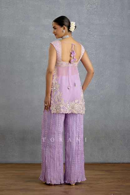 Nairika Chandra Chaandni Set