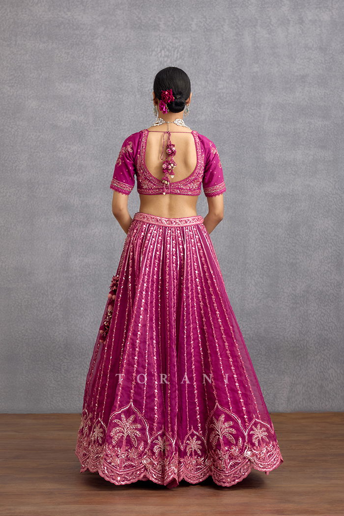 Padmaraga Wrija Lehenga Set