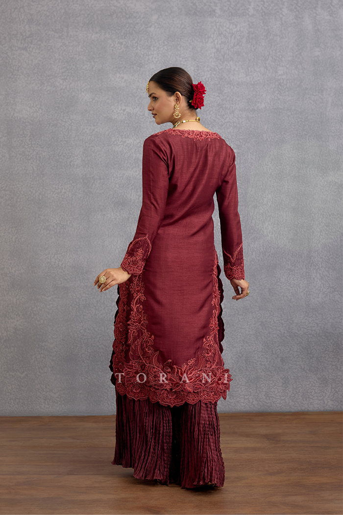 Laalima Aanya Kurta Set