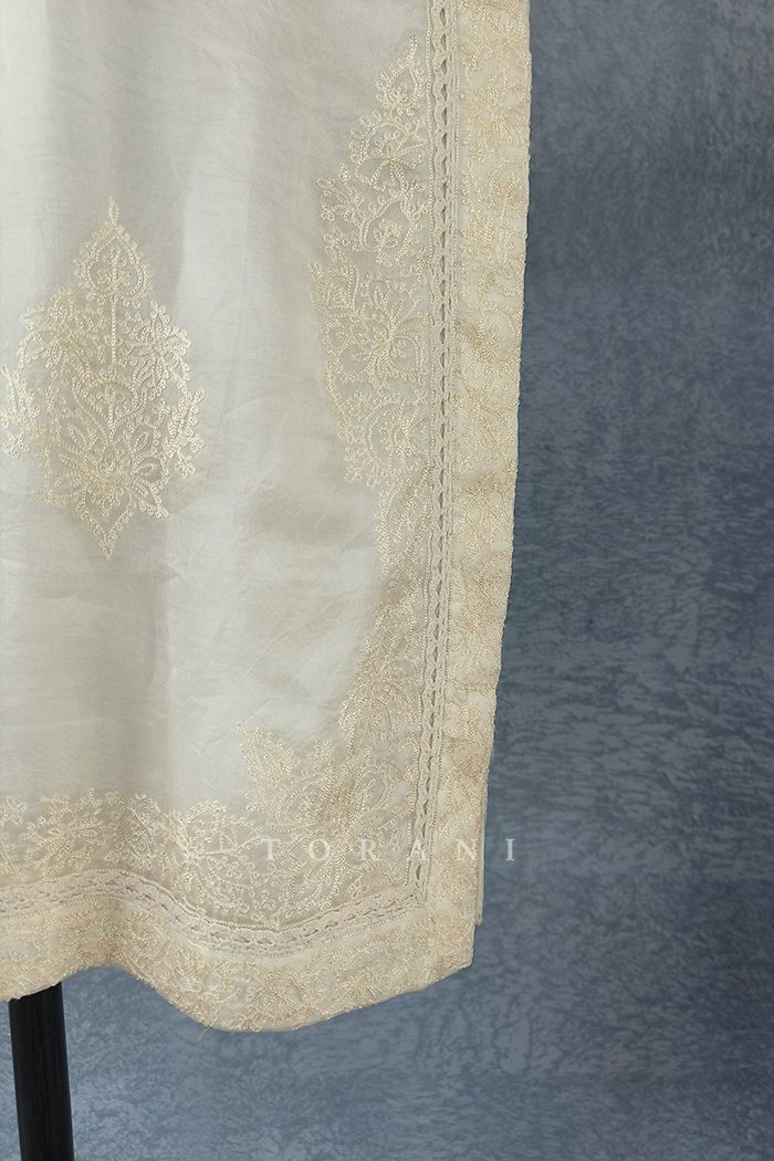 Sale- Mogra Naazneen Kurta