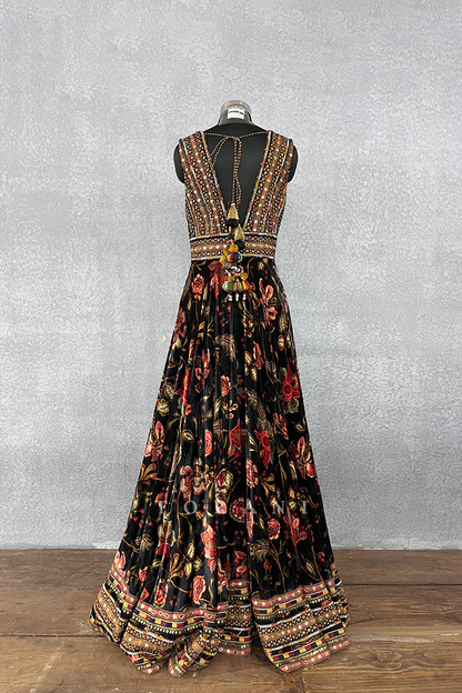 Sale- Siyah Makhmal Firdous Anarkali