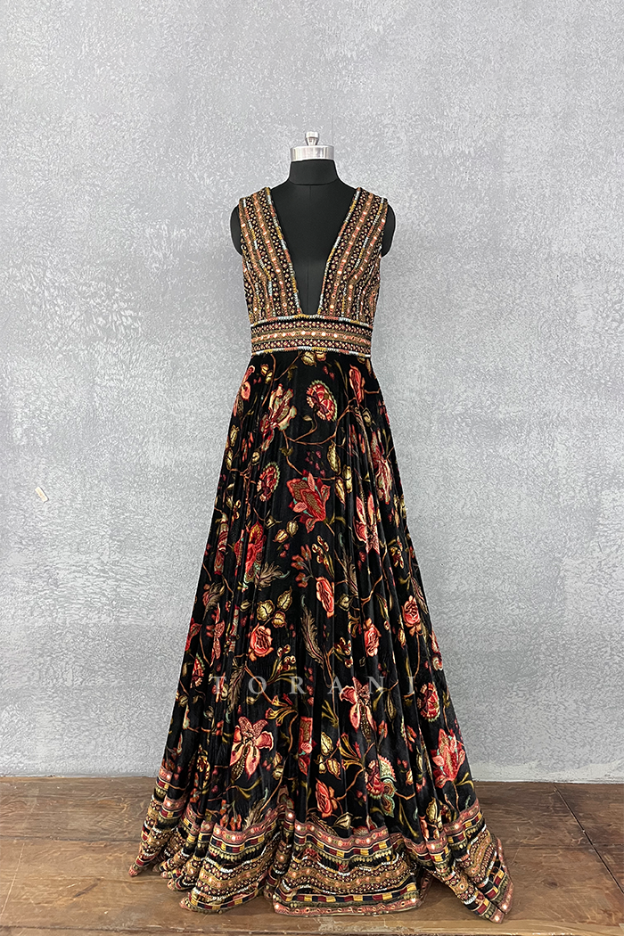 Sale- Siyah Makhmal Firdous Anarkali