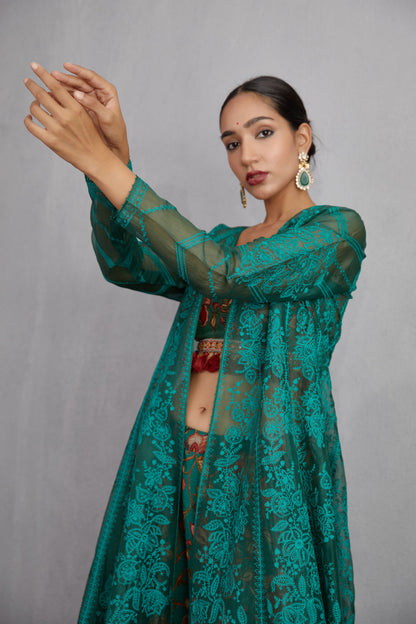 Sheesham Paavni Cape Set