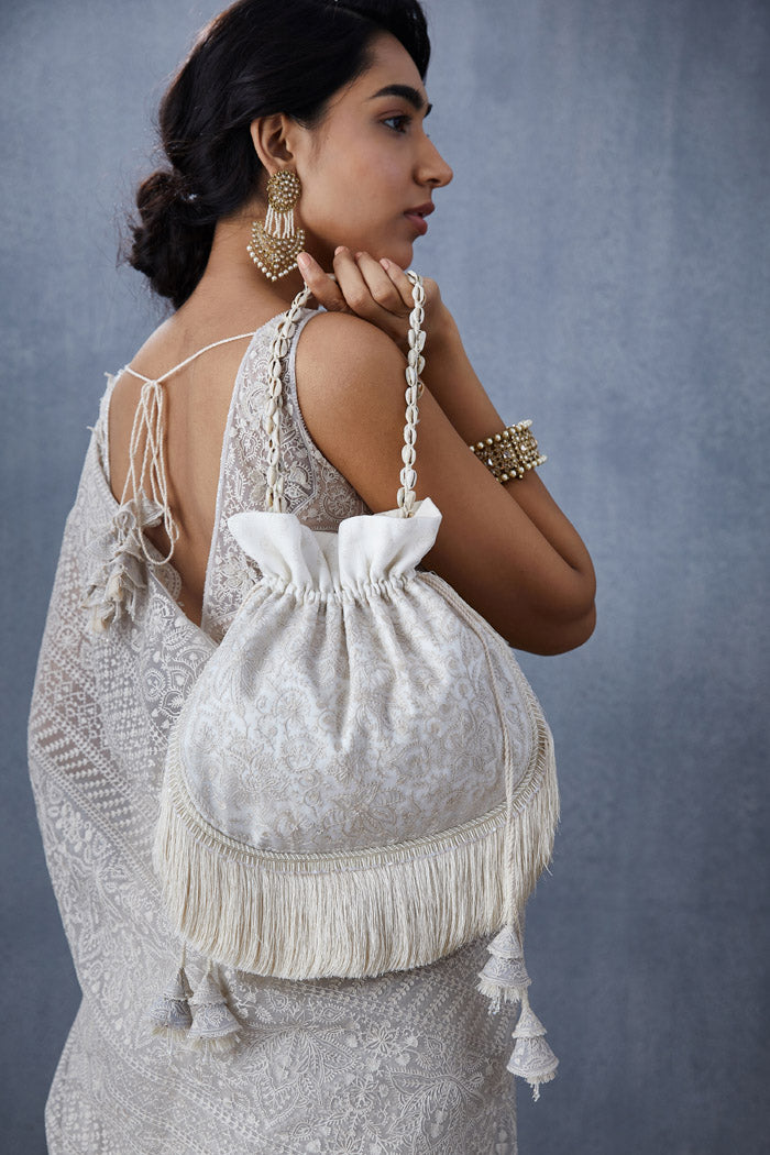 Swetah Nilofer Potli