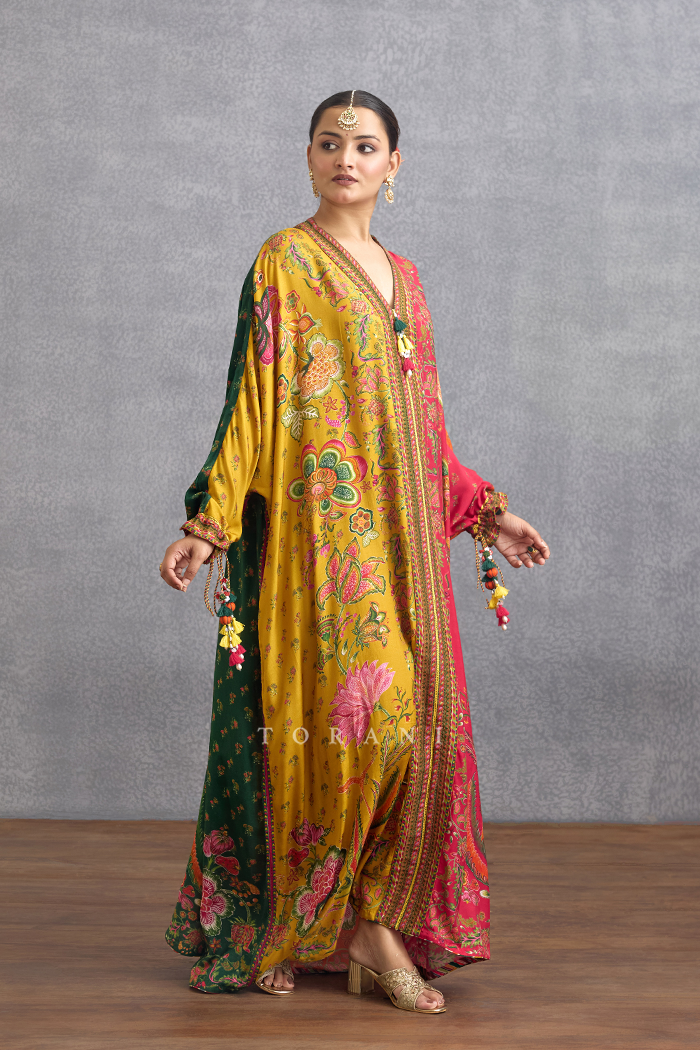 Chitrangi Kanika Kaftan