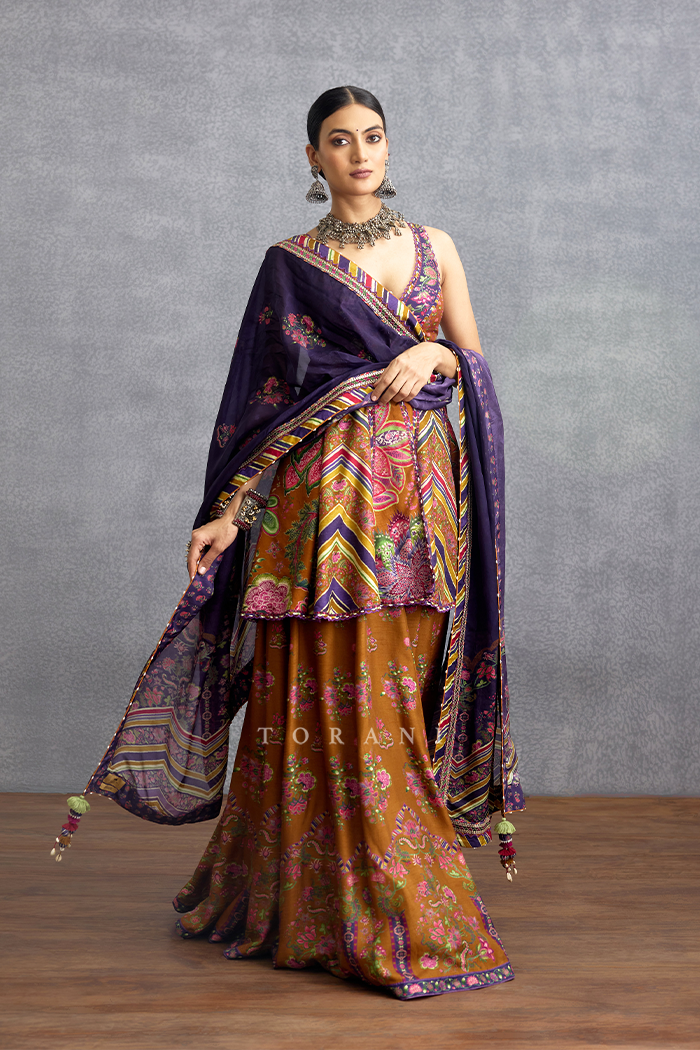 Komudika Charu Sharara Set