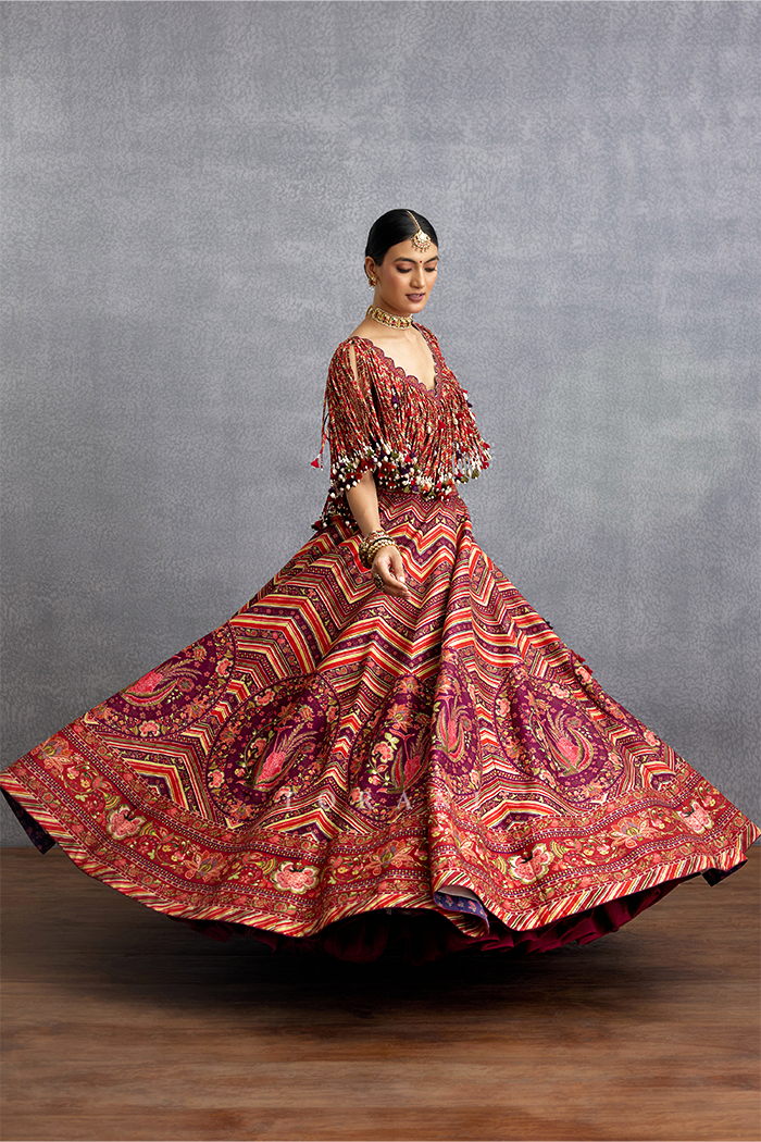 Laalima Raasya Abhisarika Lehenga Set