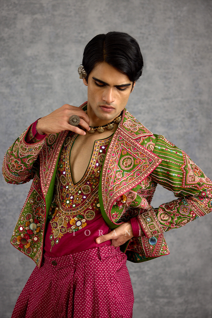 Harit Padevun Jacket Set