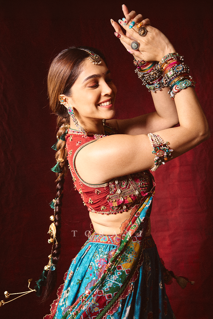 Sharvari Wagh in our Varnaabha Meenakshi Unnat lehenga Set
