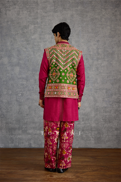 Surkhi Mirza Koti Set