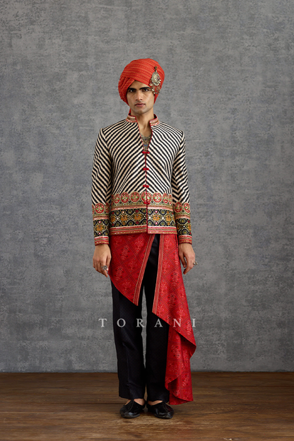 Raktika Kesari Jacket Set