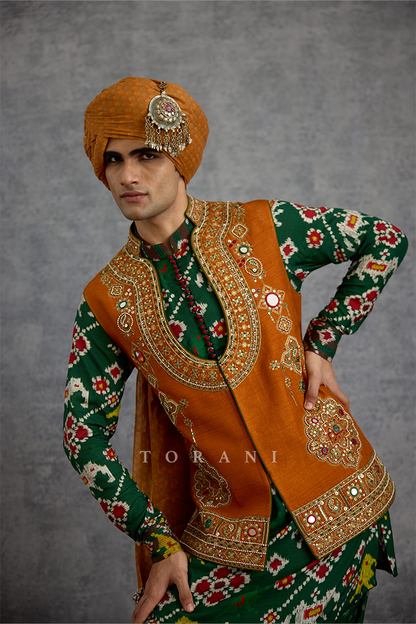 Sunehra Zahir Koti Set