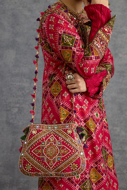 Surkhi Jinal Sling Bag