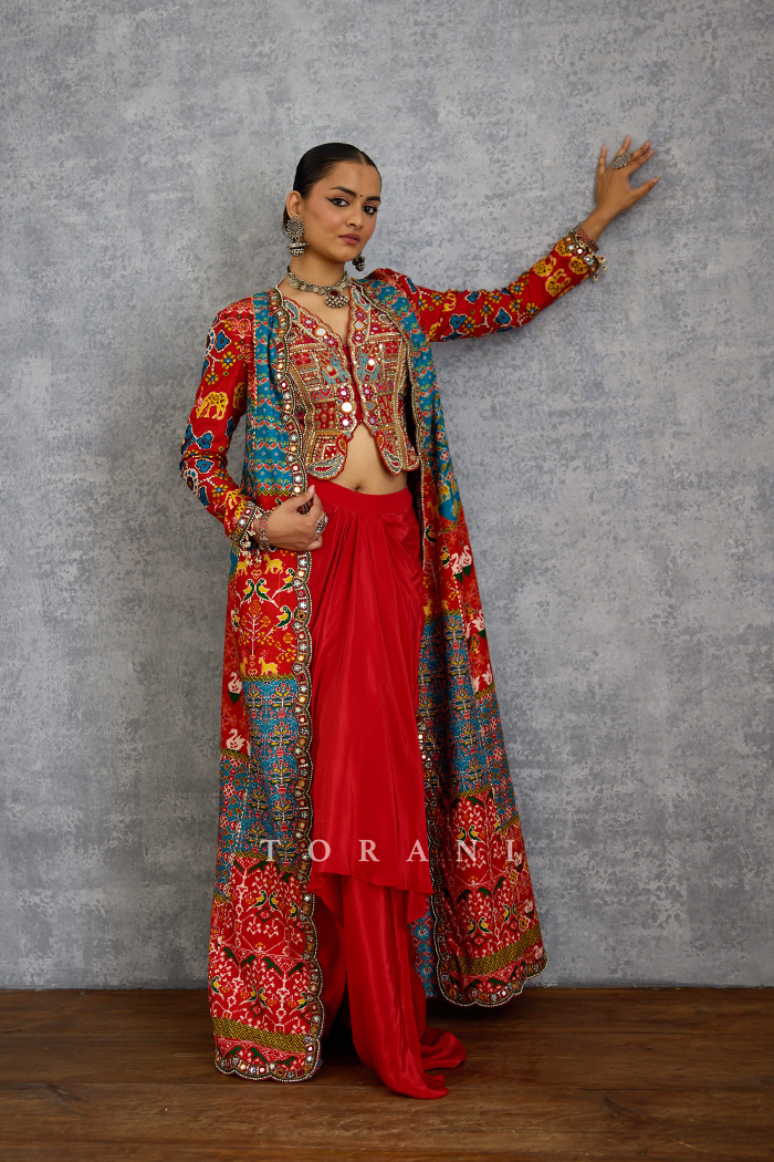 Sunehra Varnaabha jacket