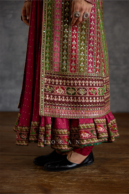 Rangila Bhanwar Sherwani Set