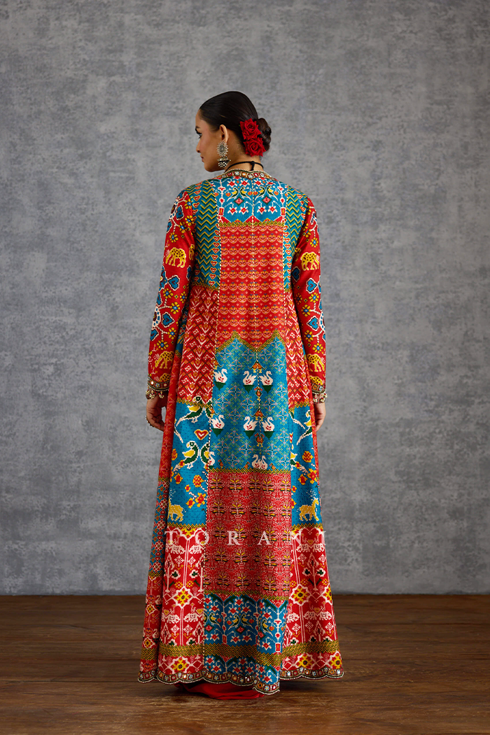 Sunehra Varnaabha jacket
