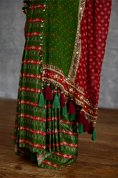Harit Zamreen Raktangi Jacket Set