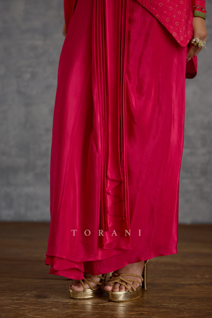 Surkhi Nazil Dhoti Set
