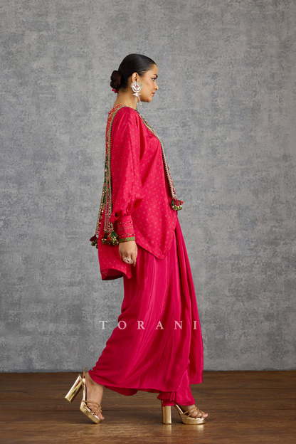 Surkhi Nazil Dhoti Set