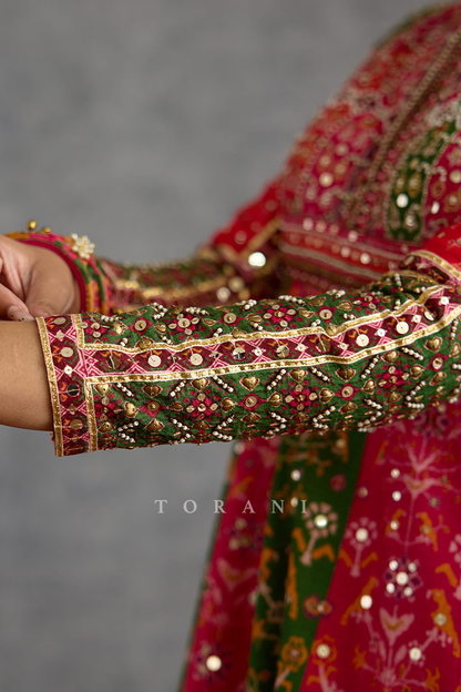 Rangili Laila Anarkali Set