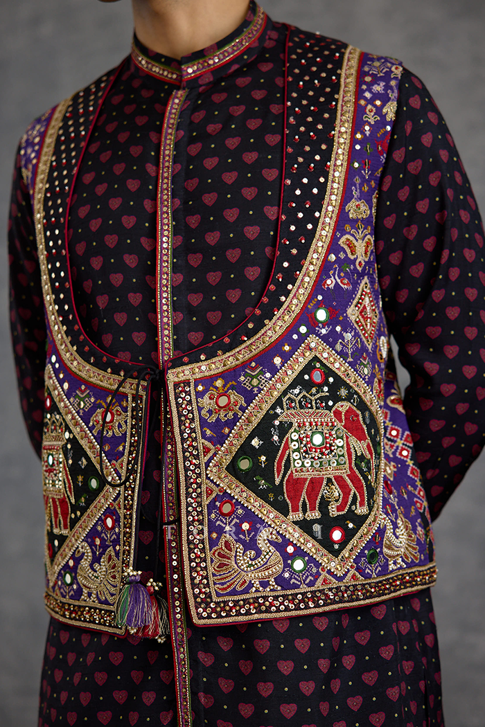 Virasa Rehmat Koti Set