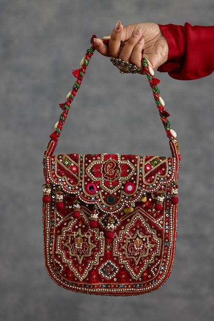 Farishti Chausar Bag
