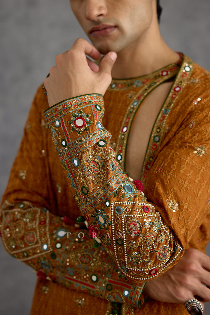 Kanak Shaad Kurta Set