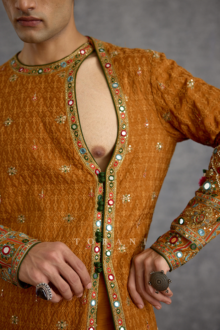 Kanak Shaad Kurta Set