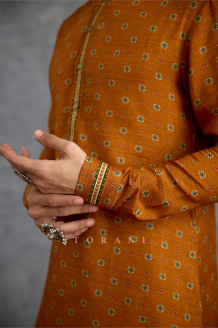 Kanak Madhukar Bandi Set
