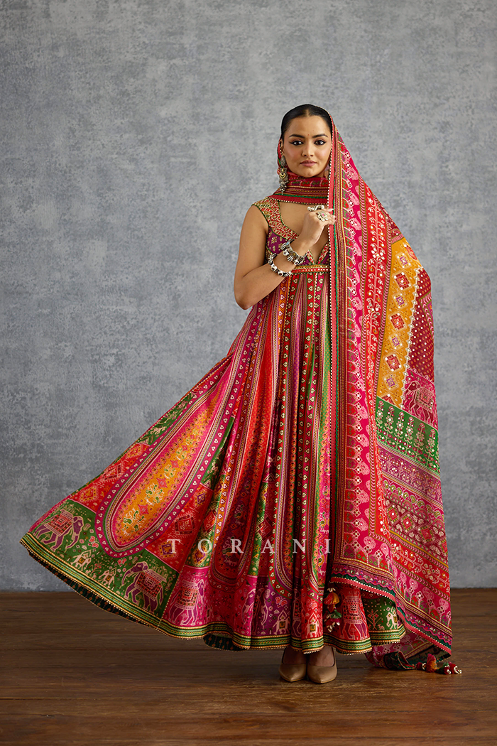 Rangili Baani Anarkali Set