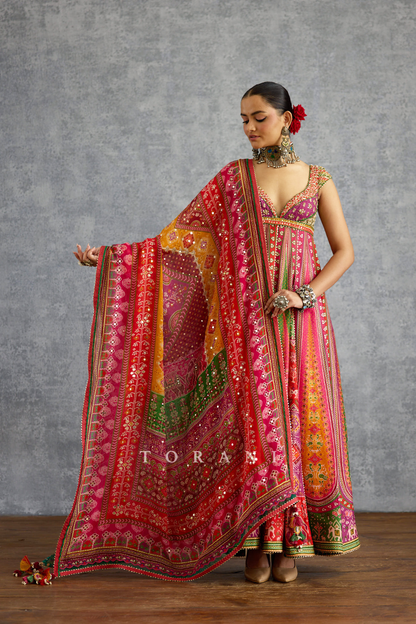 Rangili Baani Anarkali Set