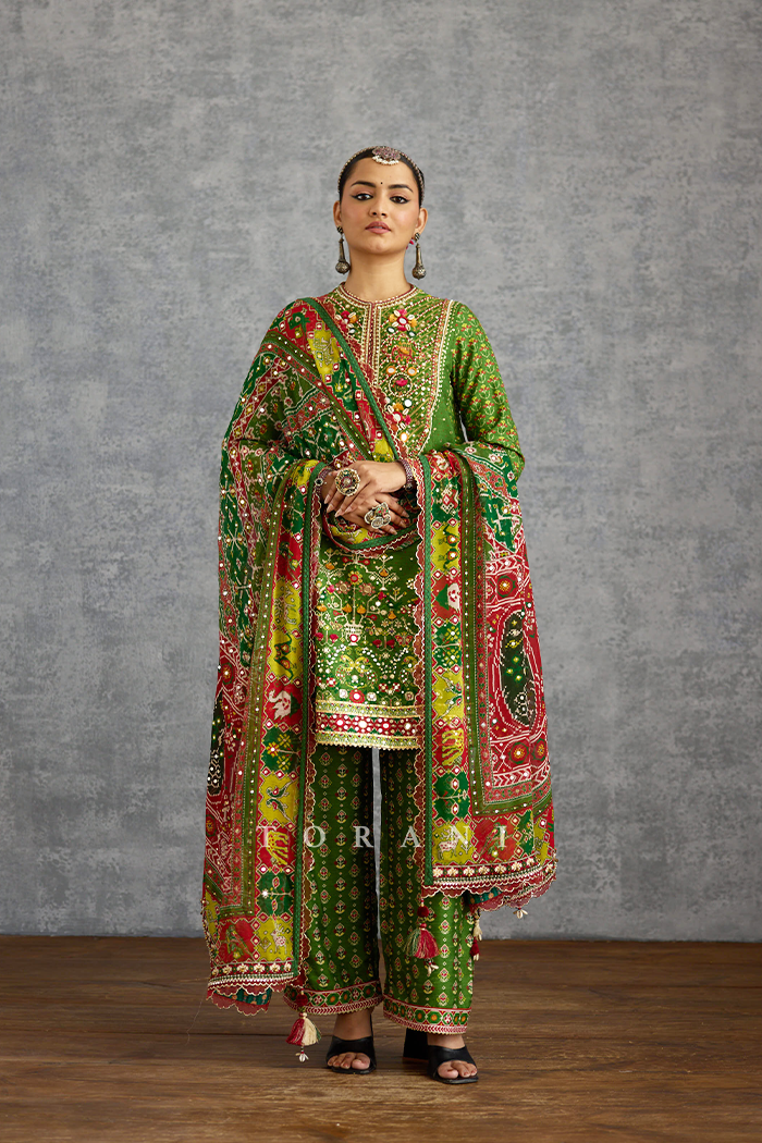 Harit Baroque Kurta Set