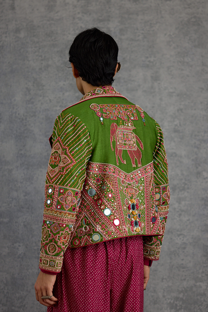 Harit Padevun Jacket Set
