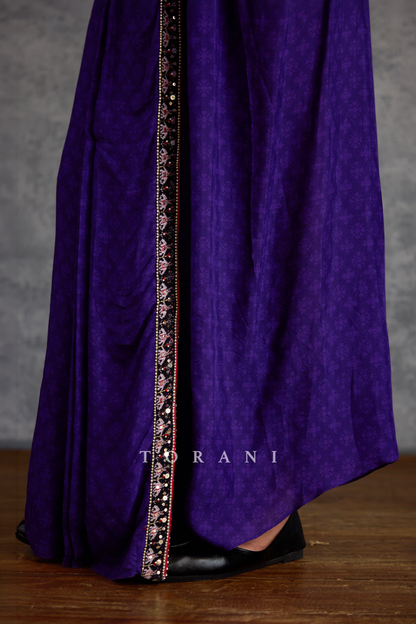 Mura Farhat Bandhgala Set