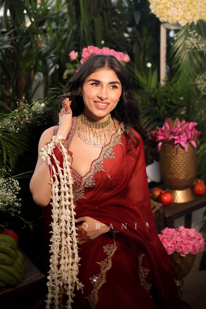 Janvi Vishanwani in our Sindoori Nayantara Lasika Saree Set