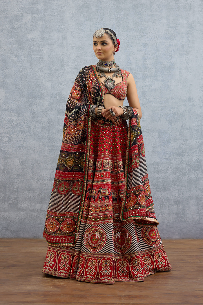 Raktika Mashaal Mirali Lehenga Set