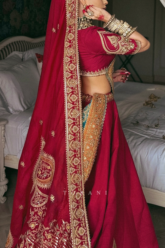 Komal Pandey in our Saroja Shreeja Malka Lehenga Set