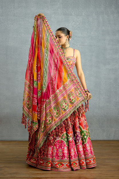 Rangili Dhruvi Drashti Lehenga Set