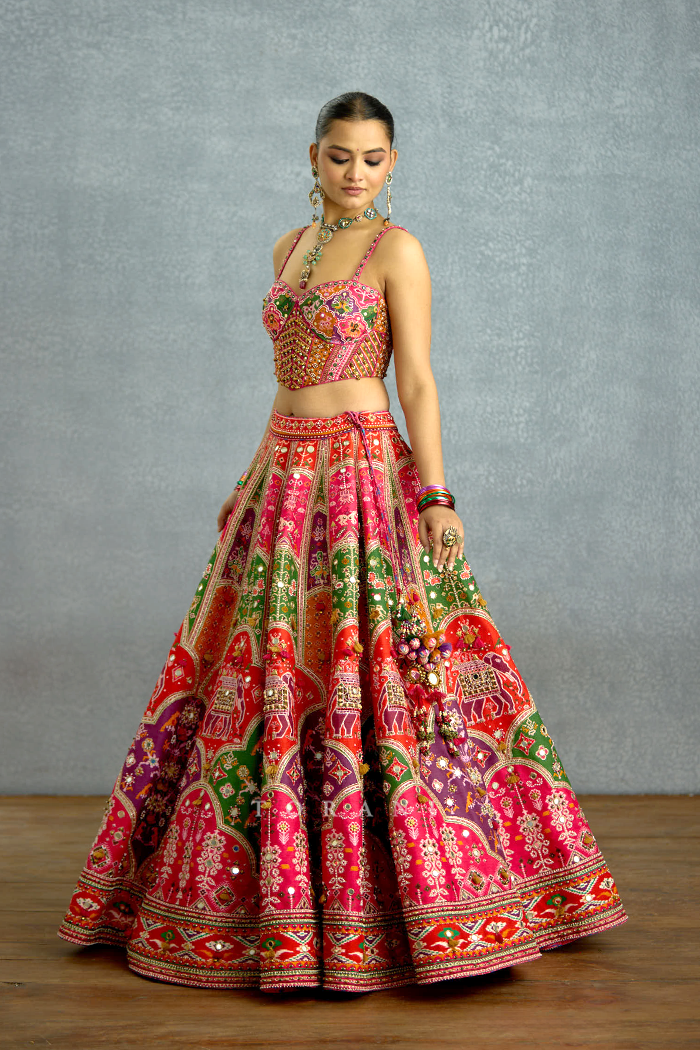 Rangili Dhruvi Drashti Lehenga Set