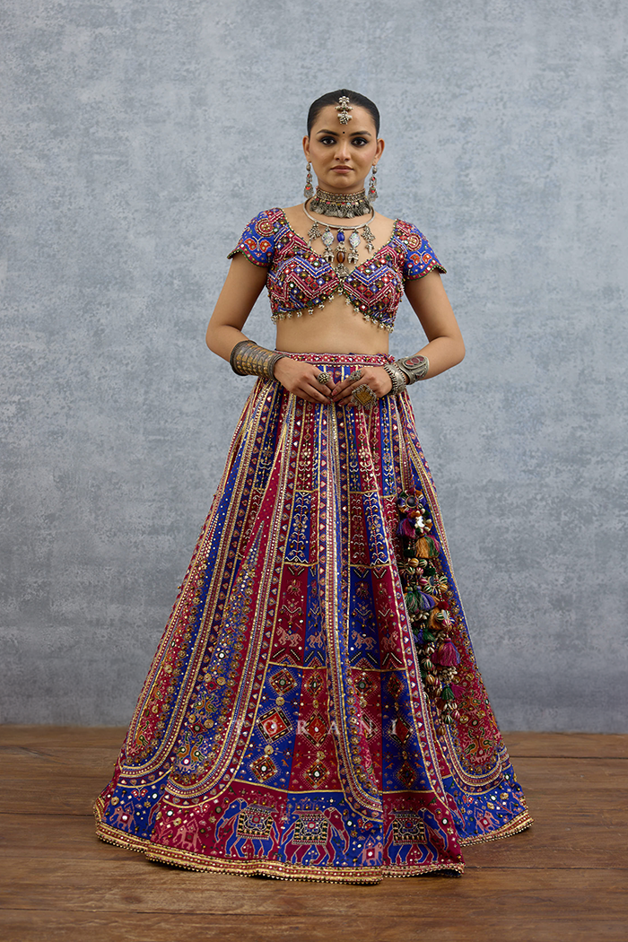 Niladri Surkhi Varna Blouse