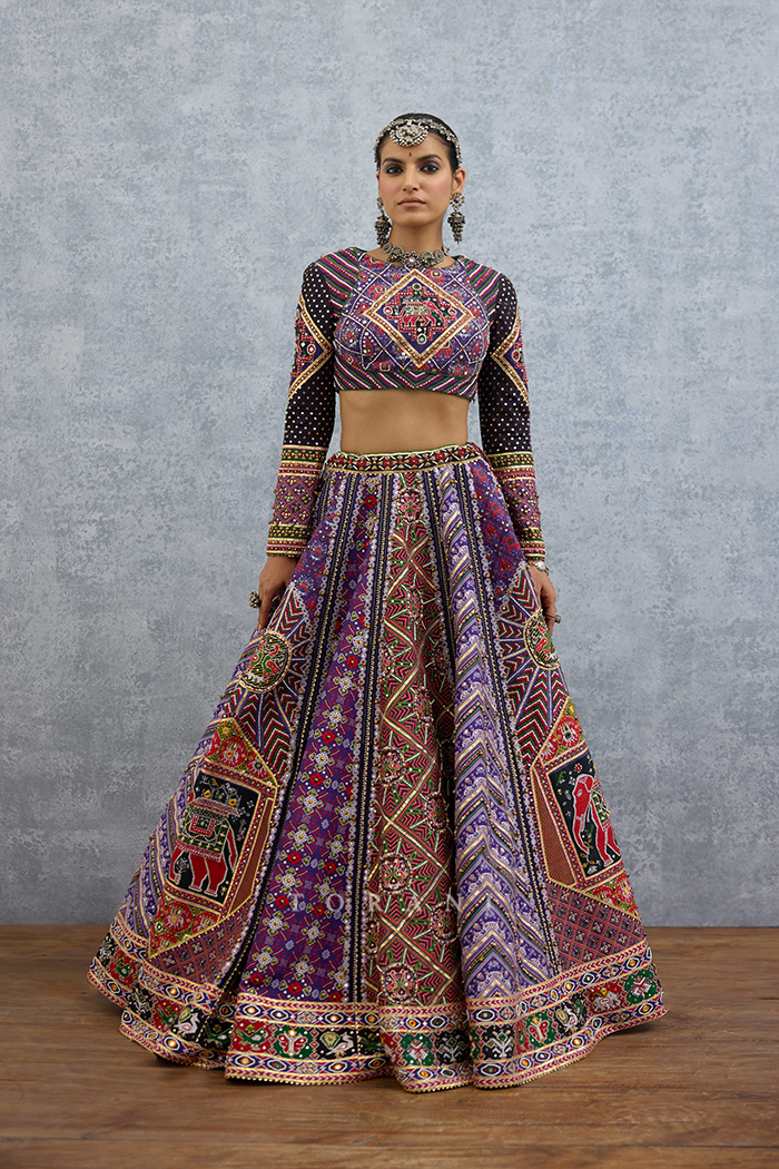Mura Yalis Kanak Lehenga Set