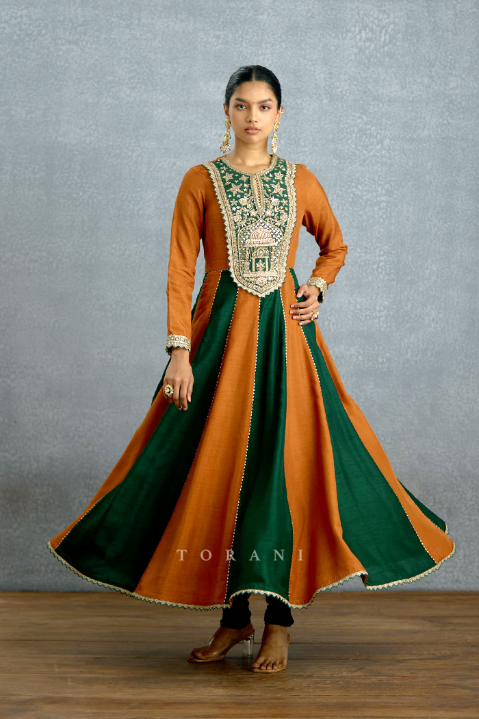 Nooran Sabz Lehar Anarkali Set