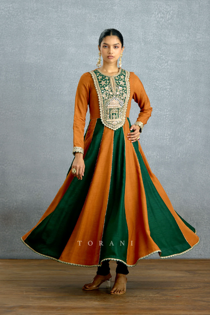 Nooran Sabz Lehar Anarkali Set