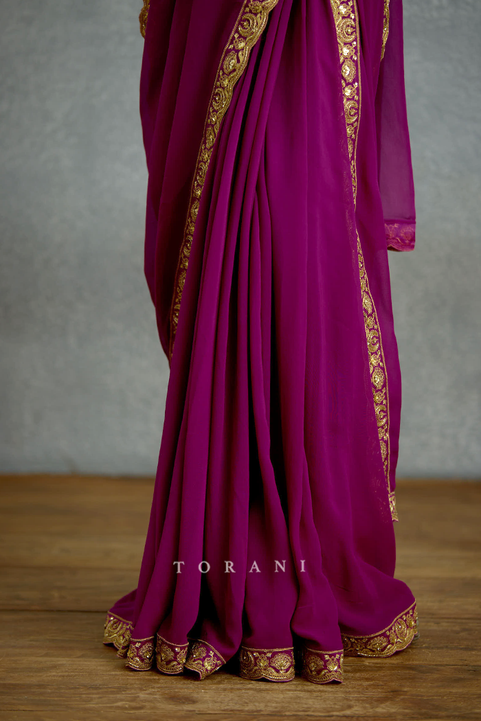 Banafsha Pranitha Saree Set – Bordered