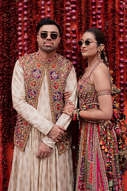 Shubham Torani in our Rangraaj Patola Rajvesh Bandi Set