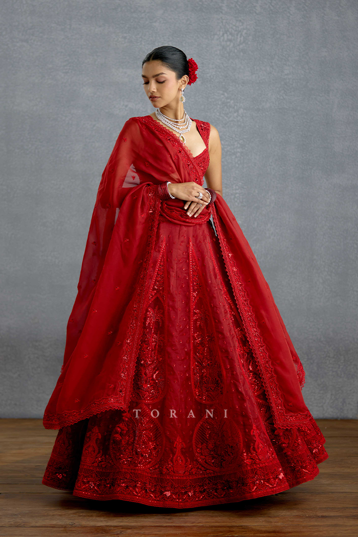 Surkh Saaz Lehenga Set