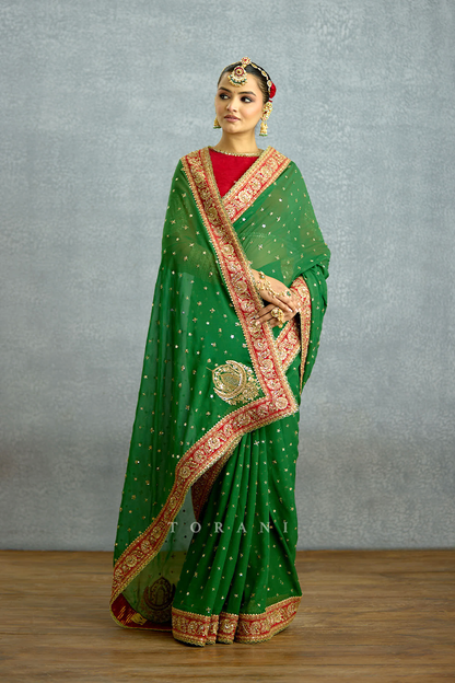 Zamrud Riwaayat Saree