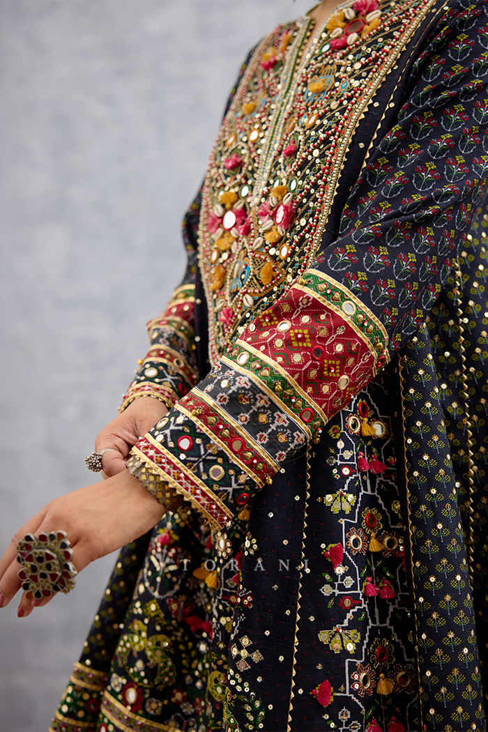 Virasa Dhanak Kurta Set