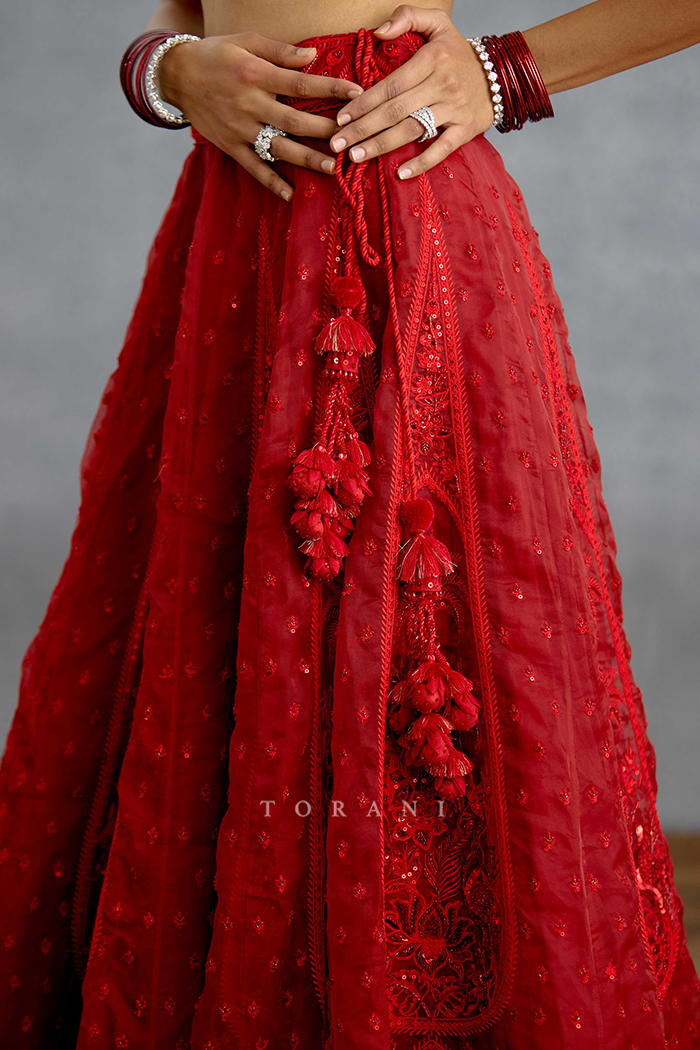 Surkh Saaz Lehenga Set