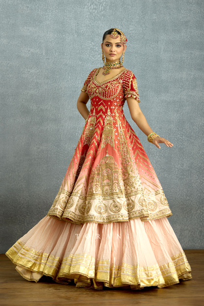 Zehra Mahtabe Fareedan Gharara Set